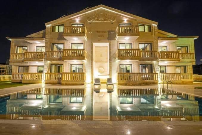 Kalender Pansion Aparthotel Fethiye Exterior photo